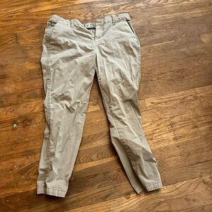 Gap for Good Women’s Girlfriend Chino Pant